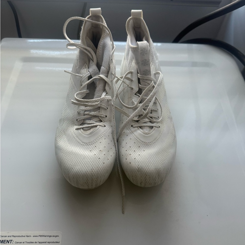 Men's White Athletic Shoes